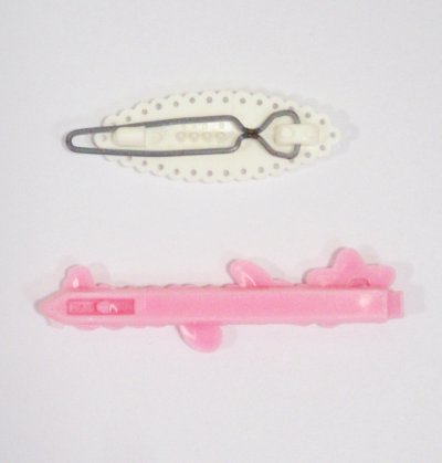 画像1: Vintage "August" Pink and White Barrette set