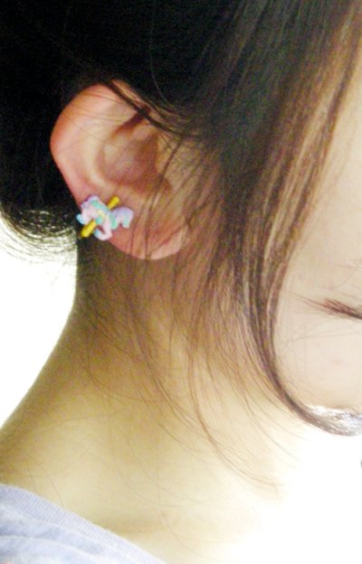 画像3: 90's AVON "Merry-go-round Pastel Ponies" Earrings 箱付