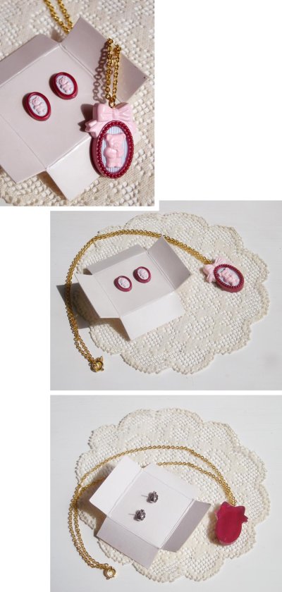 画像1: 1990's AVON "My First Teddy Cameo Collection" Necklace & Piace set【箱付きDEAD-STOCK♡】