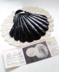 画像1: 1940-50's Vintage "Sea Shell"  STOCKING＆LINGERIE DRYER  -ヴィンテージ ハンガー-  【箱付きDEAD-STOCK♡】 (1)