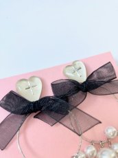 画像3: 【Little Hideaway】Vintage  "HEART with CROSS" Glass Parts  -ハート・リボン・パール フープピアス- (3)